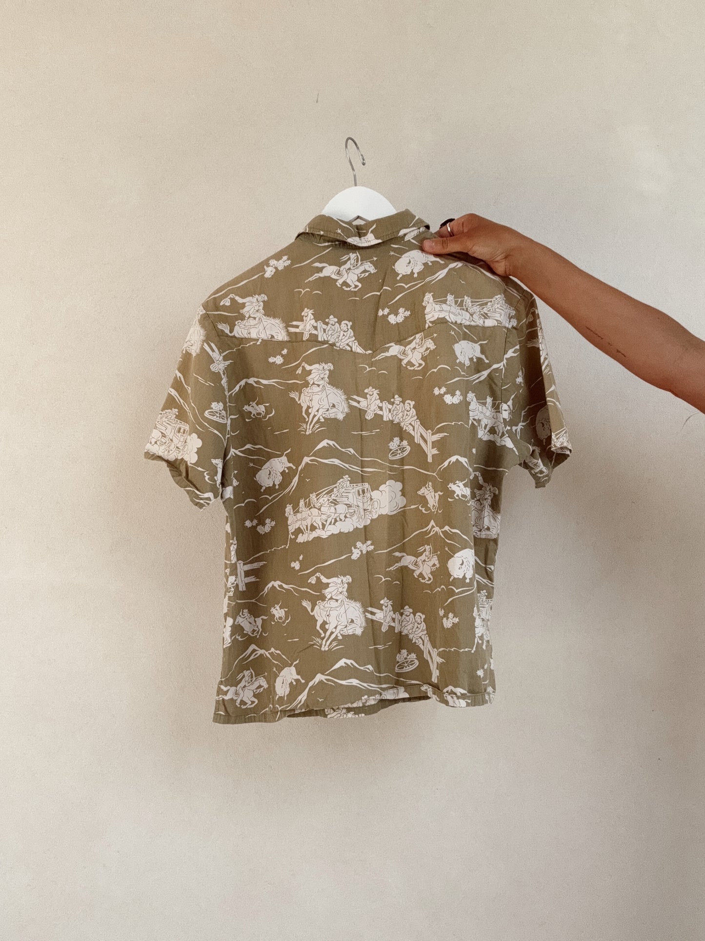 Western Vintage Collared Shirt