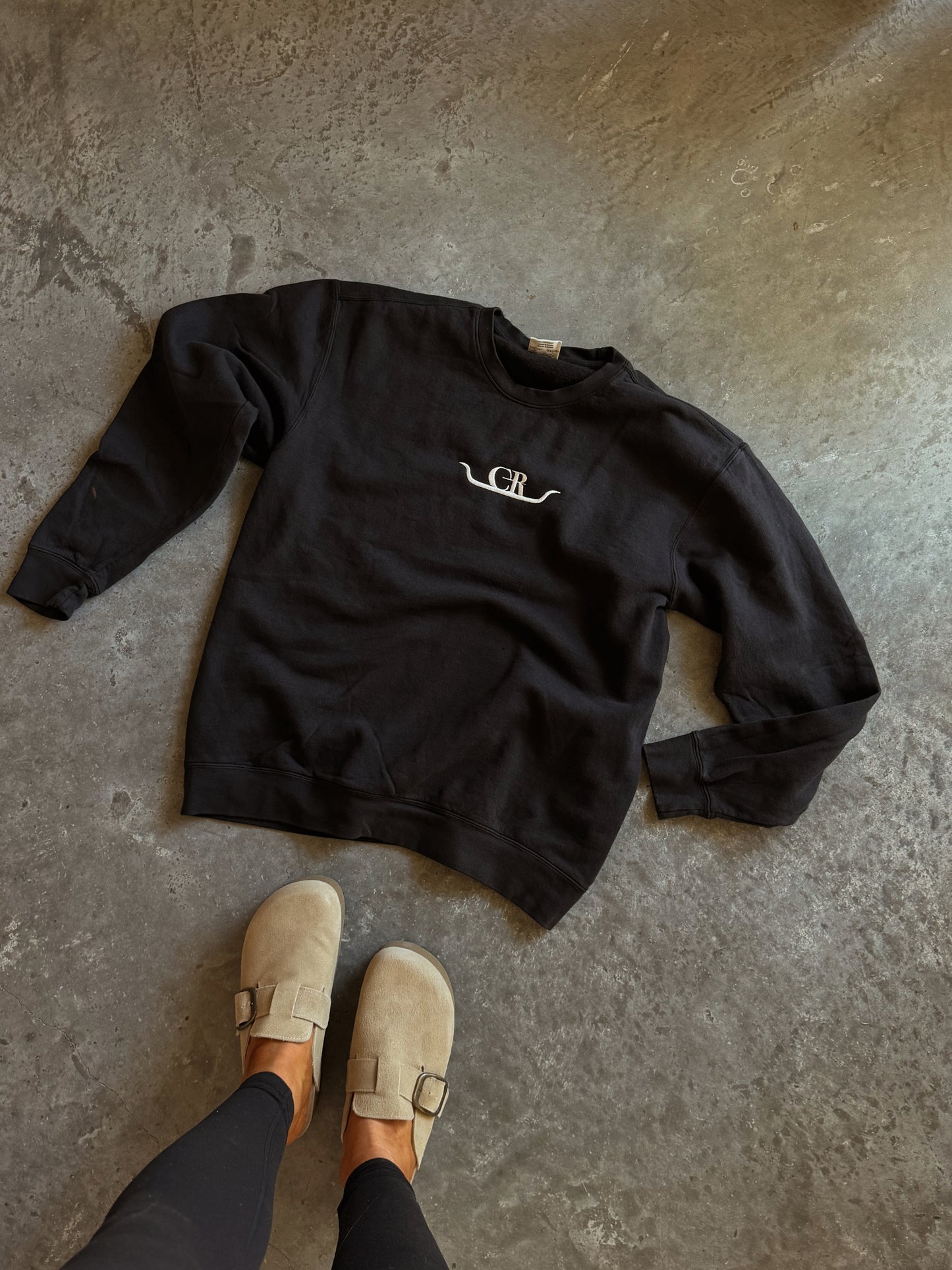 Embroidered Longhorn Crewneck